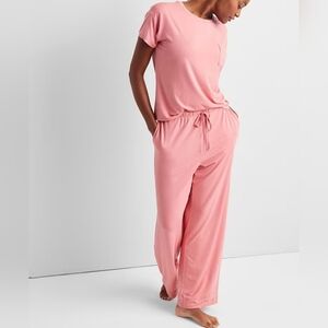 Buttery Soft Two-Piece Pajama Set Short Sleeve Lounge Sleepwear Size: Large